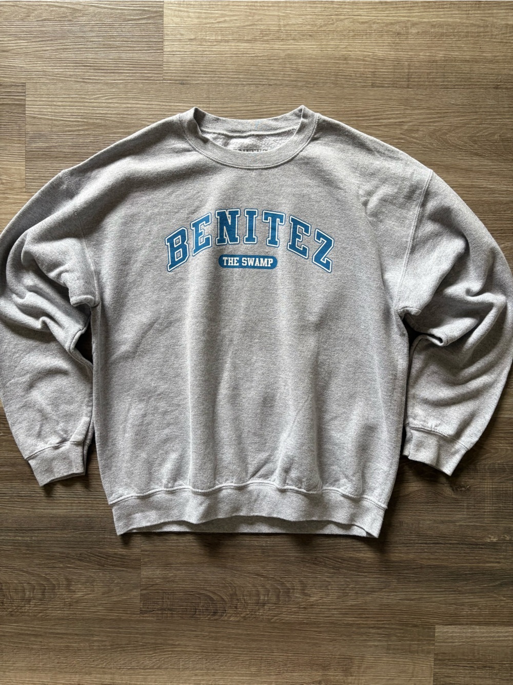 Benitez by Baylen Levine The Swamp Crewneck Sweatshirt Gray Blue L